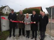 Offizieller Start in Thailen. Im Bild von links: Hans-Richard Hengst (Telekom), Bürgermeister Werner Hero, Helma Kuhn-Theis (Ortsvorsteherin, MdL), Minister Dr. Christoph Hartmann und Michael Wagner (Telekom); im Hintergrund: Joachim Otto (Deutsche Telekom)